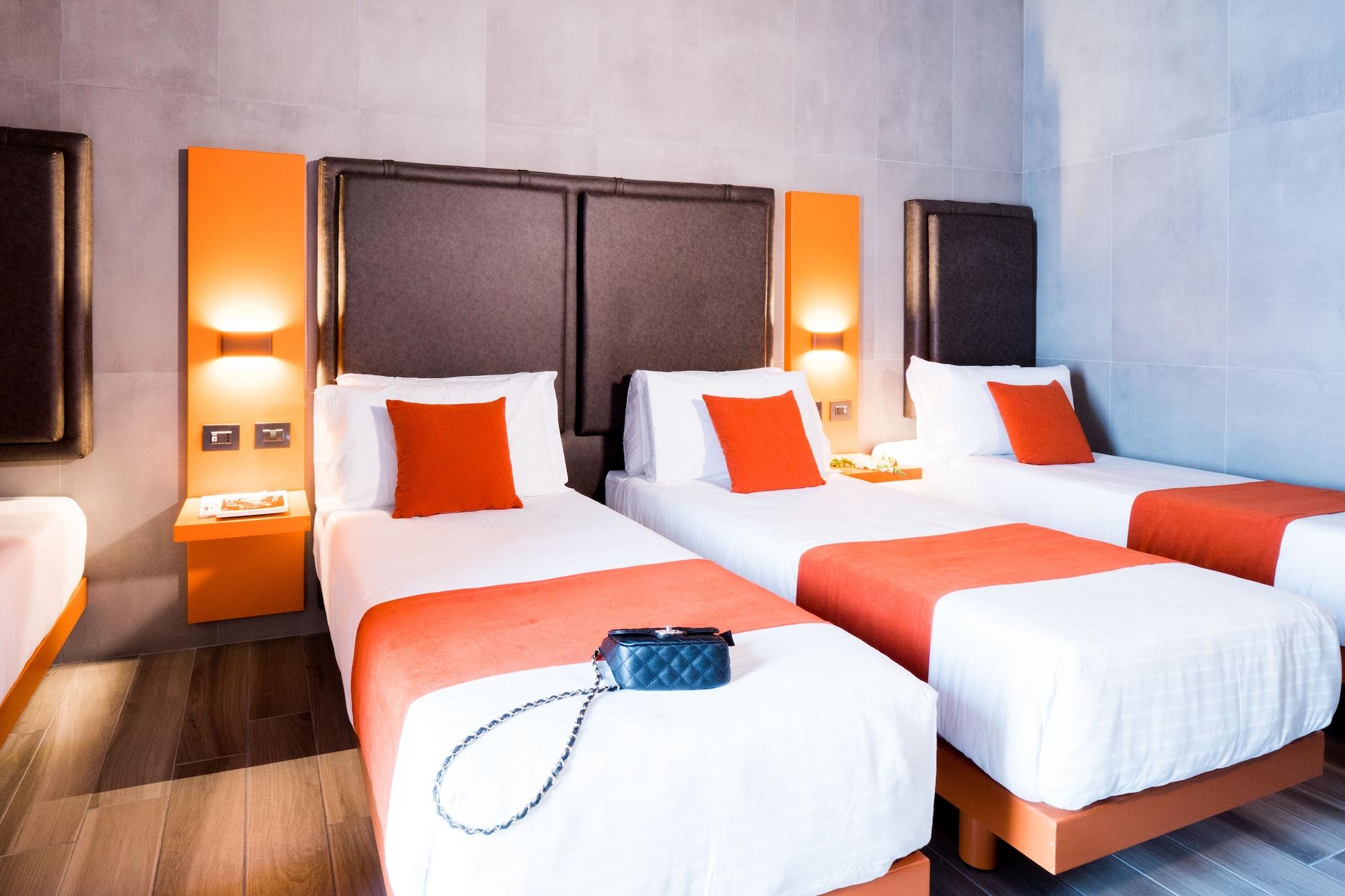 J24 Hotel Milano Exteriör bild